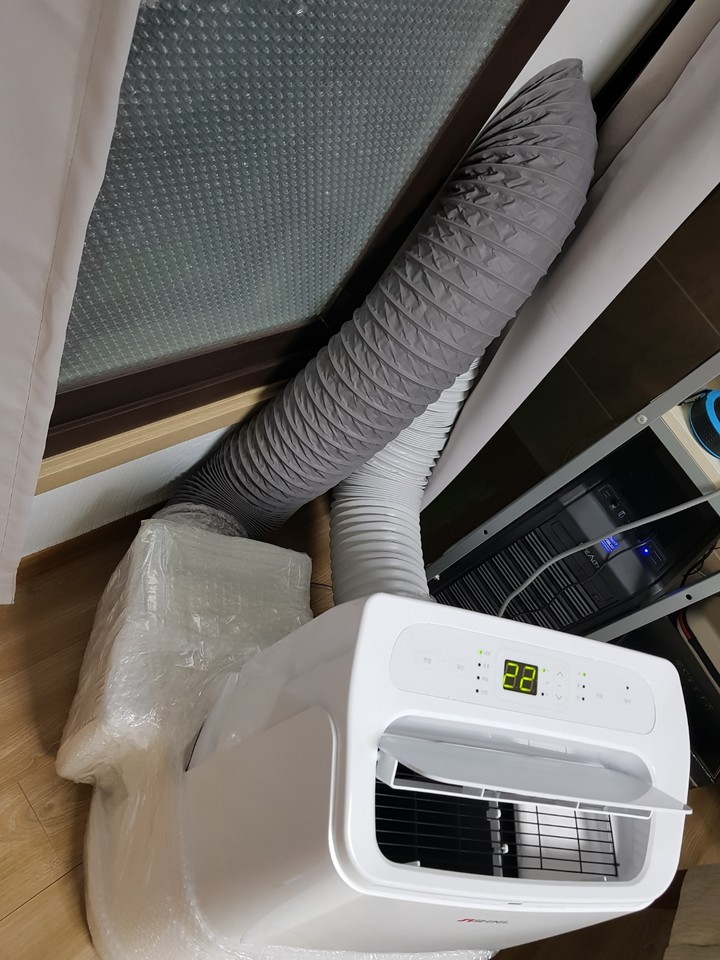 기본 자재가 너무 창틀에 끼어?맞추기...