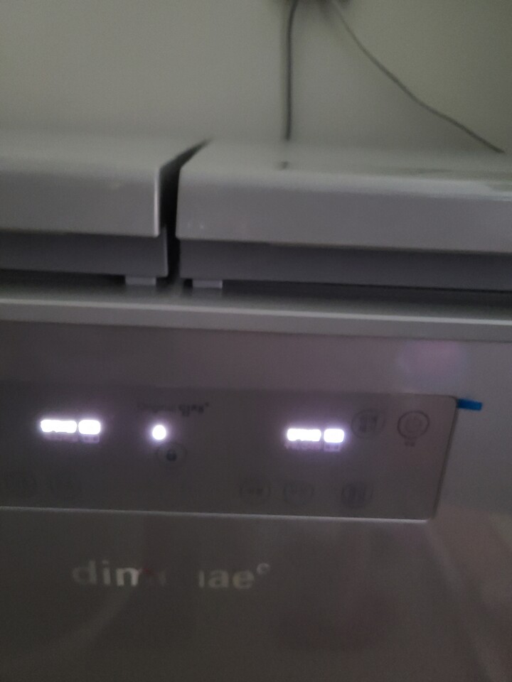 배송빠르고  좋아요 딤채라 믿고 씁니...