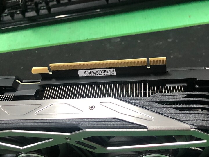 제품 사용했던거네요??마게도 없고 첫...