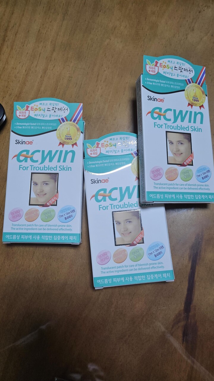 SkinAe Pharmacy-Grade Clear Acne Spot Patch (3-Pack)