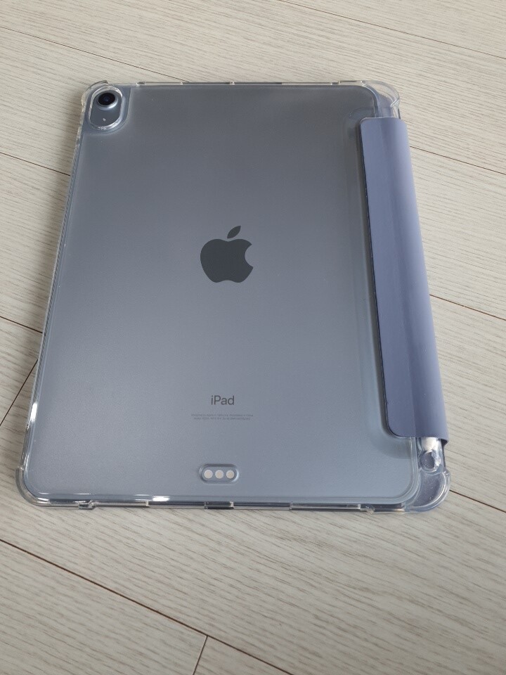 딸아이 선물로 구매 했어요.학생들 쓰...