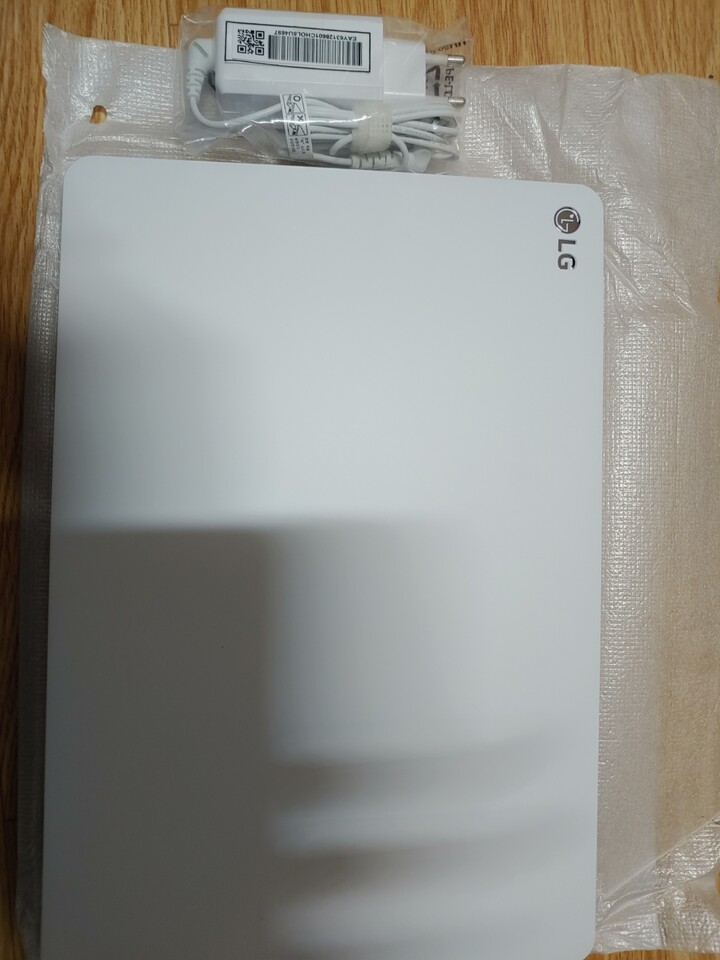 포장 꼼꼼하고 잘 배송됐어요. 제품은...