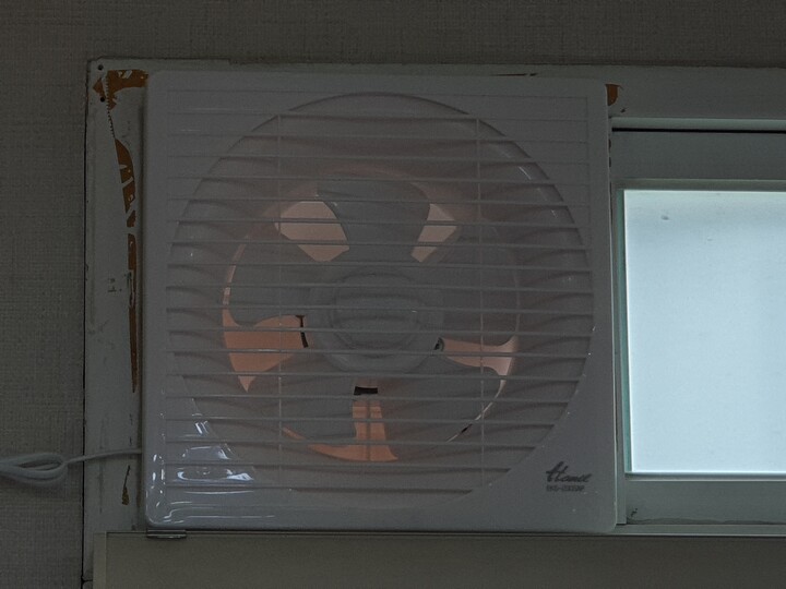 이전에 EKS-206AG 를 쓰다 고장으로 이 ...