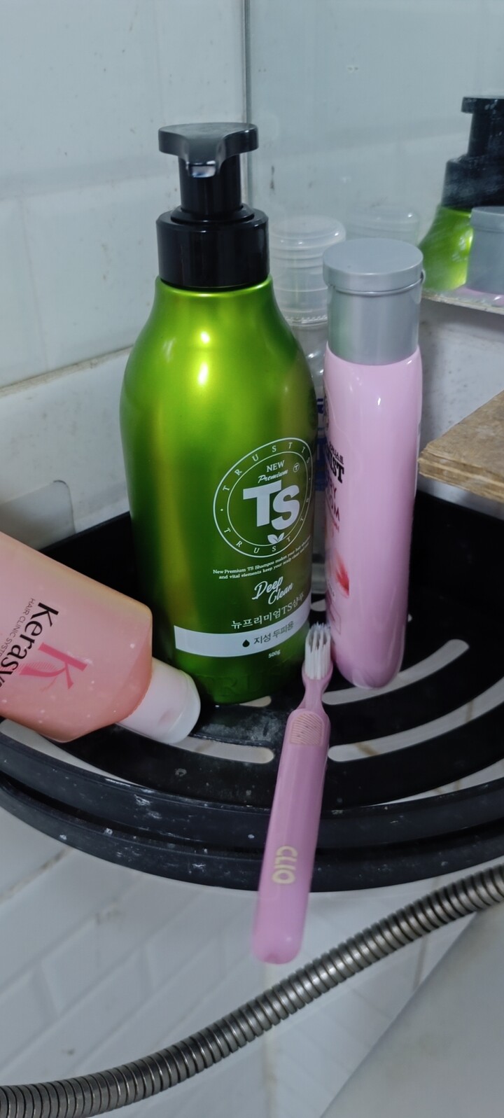 TS New Premium Oily Scalp Anti-Hair Loss Shampoo 500g