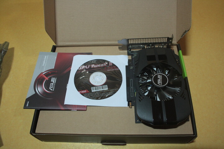 3년 간 사용하던 GTX1050이 사망함  게임...