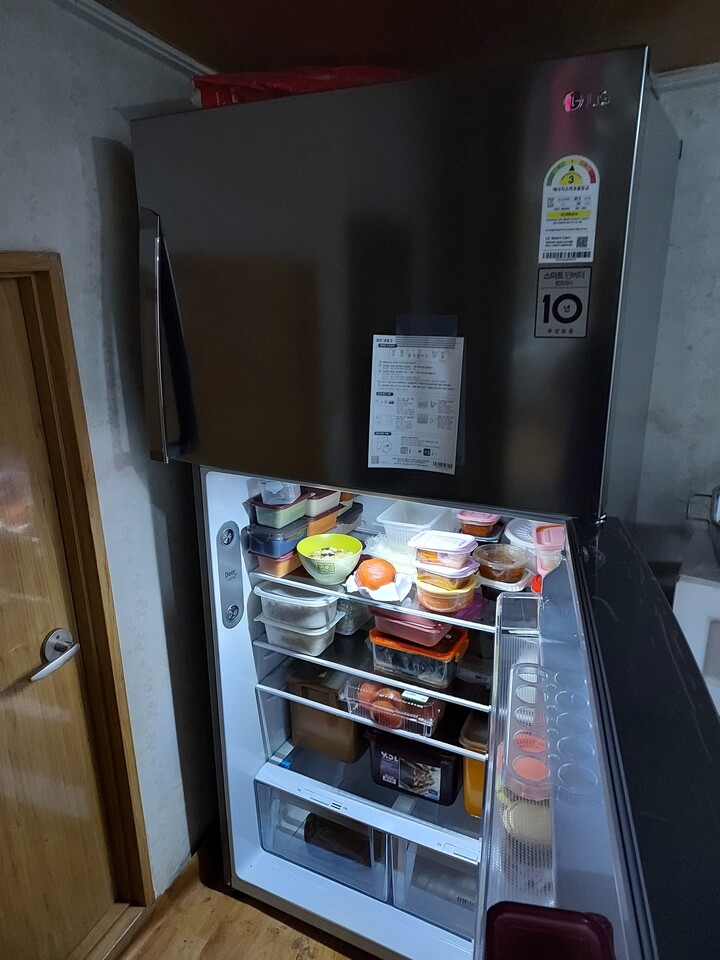 ☆장모님댁의 오래 사용한 냉장고가 ...
