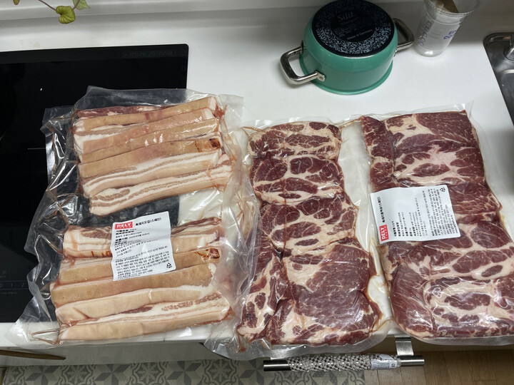 델리후레쉬 델리미트 이베리코 흑돼지 꽃목살 2kg (1개) : 다나와 가격비교 [다나와] 델리후레쉬 델리미트 이베리코 흑돼지 꽃목살 2kg (1개)